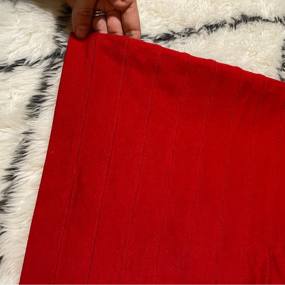 Express bandage mini skirt red tight stretchy size 0 excellent condition - Picture 2 of 5